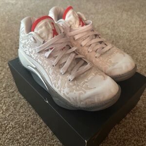 NIKE Zion 3 Big Kids' Basketball Shoes